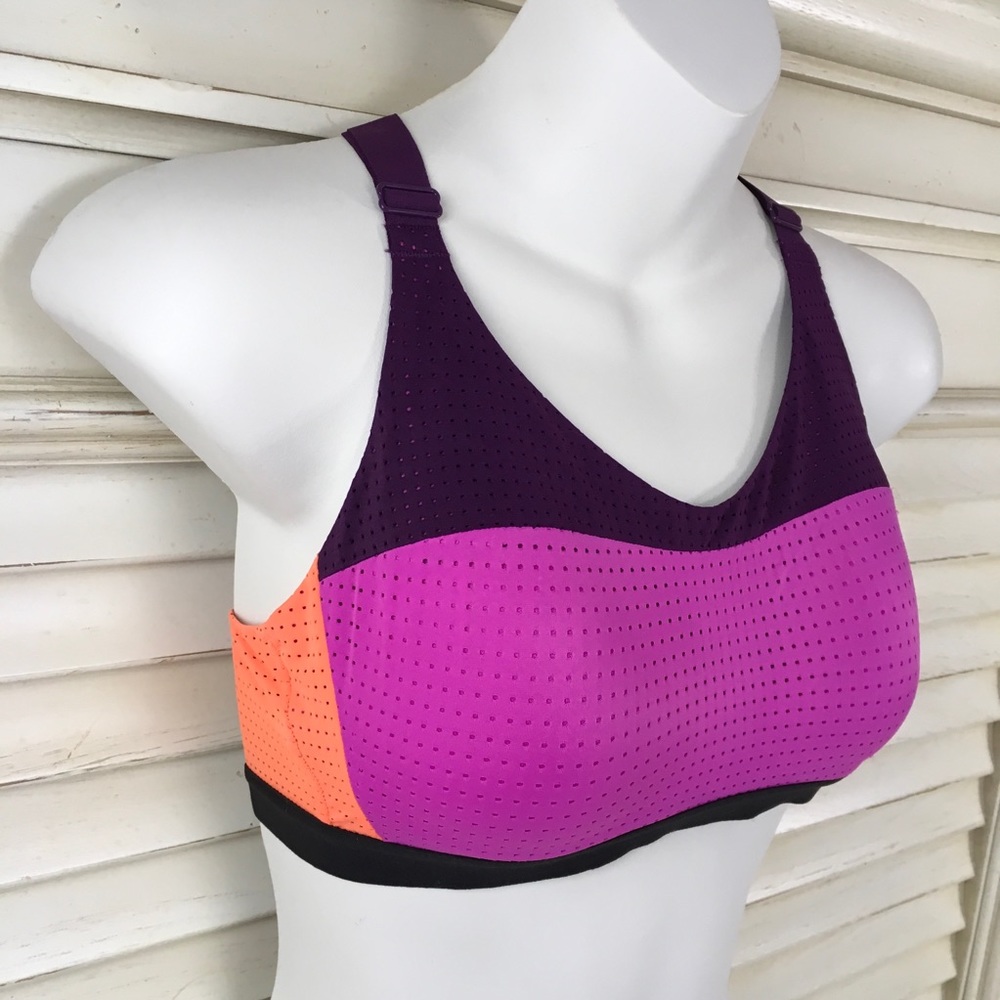Victoria Sport Lightweight Sport Bra Size34B - Picture 2 of 7